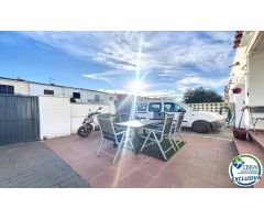 Hermosa Casa en Venta con 3 Dormitorios y Garaje