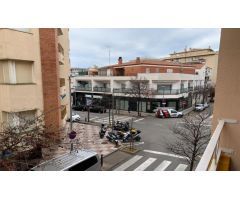 Apartamento de 3 dormitorios con licencia turística en el centro de Rosas