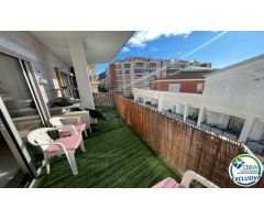 APARTAMENTO SOLEADO, REFORMADO, 3 DORMITORIOS, 2 BAÑOS A 150 M DE LA PLAYA, CERCA DE TODOS COMERCIOS