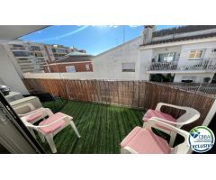 APARTAMENTO SOLEADO, REFORMADO, 3 DORMITORIOS, 2 BAÑOS A 150 M DE LA PLAYA, CERCA DE TODOS COMERCIOS
