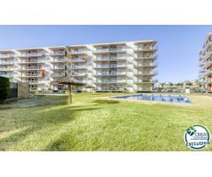 Apartamento en venta en Santa Margarita, Roses – ¡con terraza soleada y 3 piscinas! ?????????