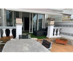 Casa de pescadores con amarre y garaje cerrado en Empuriabrava