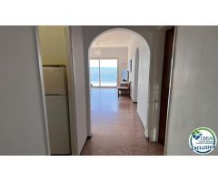 EN VENTA - EN ROSES, COSTA BRAVA – EXCEPCIONAL VISTA PANORÁMICA AL MAR