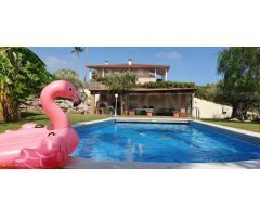 FANTASTICA CASA DE LUJO  A POCOS METROS DE LA PLAYA