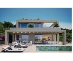 VILLA  CON VISTAS PANORÁMICAS AL MAR...