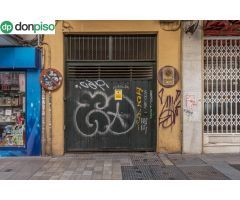 Venta de garaje en Calle Pedro Antonio de Alarcón a 50 metros de Calle Recogidas