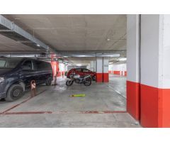 Plaza de garaje en urbanización privada pts