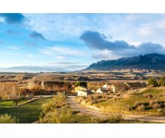 CORTIJO CERCA DE BENAMAUREL