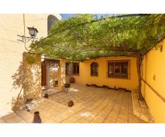 Impresionante chalet en Los Rebites!!! Con 1667 M2 de parcela.