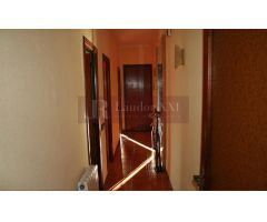 Piso en Venta en Sabadell, Barcelona