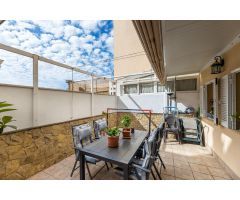 ESTUPENDO ADOSADO DE TRES HABITACIONES CON TERRAZA EN EL VIVERO
