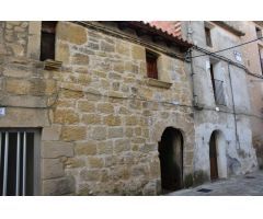 Casa en Venta en Valdeltormo, Teruel