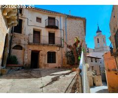 Casa en Venta en Valjunquera, Teruel