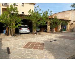 Chalet en Venta en Valjunquera, Teruel