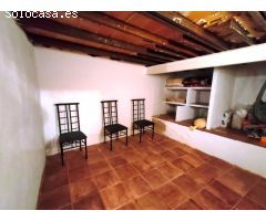 Casa en Venta en Arenys de Lledó    Arens de Lledó, Teruel
