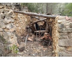 Valle aislado con encanto
