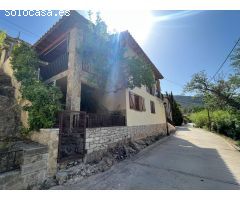 Casa frente a la Assut de Beceite