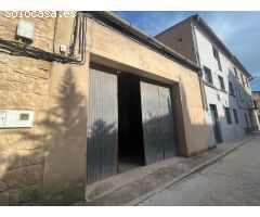 Almacén en zona del Arrabal de Valderrobres.