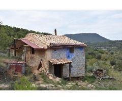 Finca rústica con masía en Valderrobres