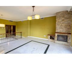 Chalet en Venta en Cañadas del Parque, Dílar