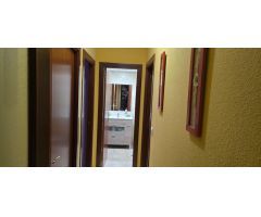 Venta de piso en Jerez. Puertas del Sur. VPO