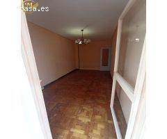 Floranes. Estupendo piso para reformar en buen edificio con 2 ascensores.