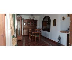 ¡Oportunidad única! Espaciosa casa en Los Pajares, Cantillana
