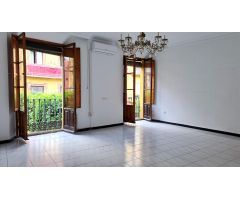 Piso en venta en calle Feria, Sevilla