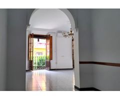 Piso en venta en calle Feria, Sevilla