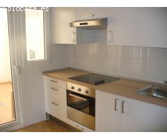 Duplex a 40 mt del Mar Menor con 3 habitaciones, 2 baños, galería, terraza con vistas al mar, cocina