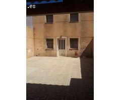 NO COBRAMOS COMISION AL COMPRADOR /A!!!
Excelente duplex de 100 mt en la zona más céntrica en Los Ni