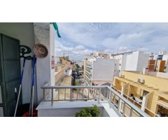 ???? Ático Reformado a Solo 150 Metros de la Playa del Cura – Listo para Entrar a Vivir