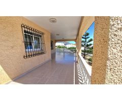 ???? FANTÁSTICO CHALET INDEPENDIENTE EN LOS BALCONES – TORREVIEJA