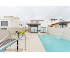 Villa de Lujo en Venta en San Miguel de Salinas, Alicante