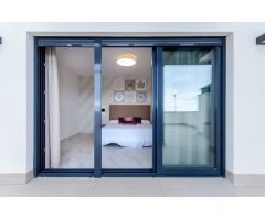 Villa de Lujo en Venta en San Miguel de Salinas, Alicante