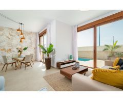 Villa en Venta en Vera Playa, Almería