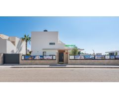 Villa en Venta en Orihuela Costa, Alicante