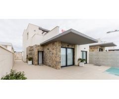 Villa de Lujo en Venta en San Miguel de Salinas, Alicante
