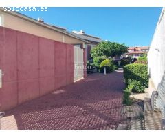 Bonito dúplex en Urbanización Villas de Carae.