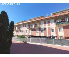 Bonito dúplex en Urbanización Villas de Carae.