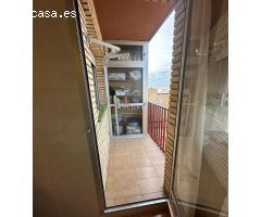 Bonito piso amueblado en Avenida de Navarra. Incluye plaza de garaje.