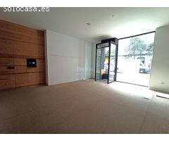 EXCELENTE LOCAL COMERCIAL ZONA UNIVERSIDAD