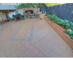 Estupenda Casa Pareada en la Collada de Vilanova i la Geltrú