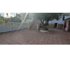 VILLA EN MONTEMAR