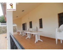 GRAN VILLA CON 2 PLANTAS INDEPENDIENTES Y 8 DORMITORIOS EN MORAIRA A LA VENTA