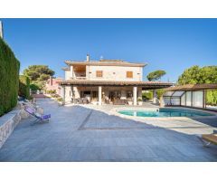 Villa de Lujo en Venta en Can Picafort, Islas Baleares