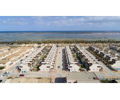 Bungalow en Venta en San Pedro del Pinatar, Murcia