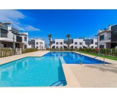 Nuevos apartamentos y bungalow con 2 dormitorios y 2 baños, zona Pilar de la Horadada