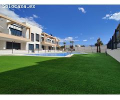 Bungalows de 2 dormitorios y 2 baños, totalmente equipados, zona Orihuela Costa