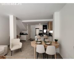 Bungalows de 2 dormitorios y 2 baños, totalmente equipados, zona Orihuela Costa